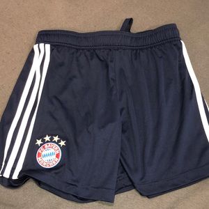 navy bayern munchen shorts